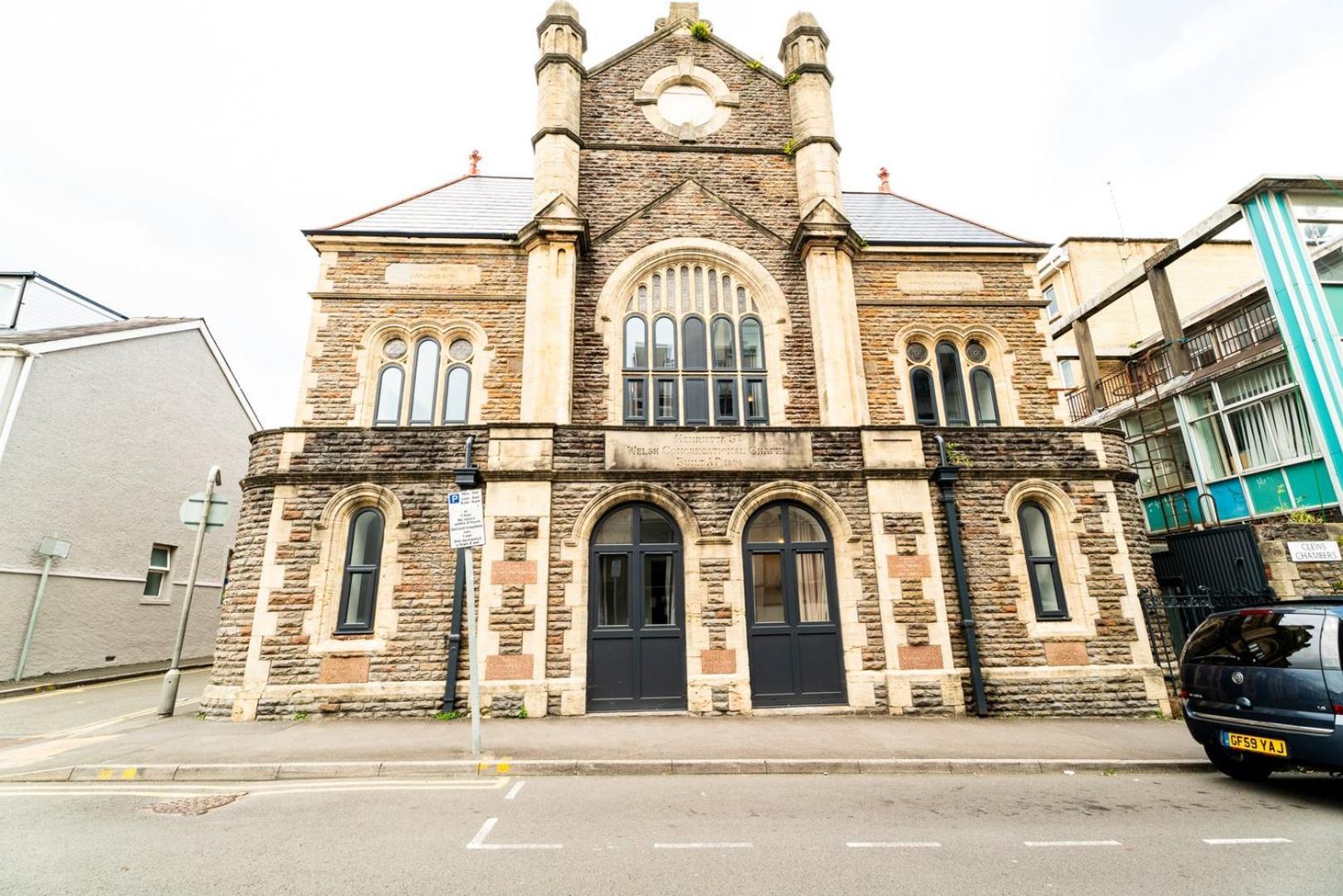 Free Parking | Smart Tv | 4 Guests Apartment Swansea