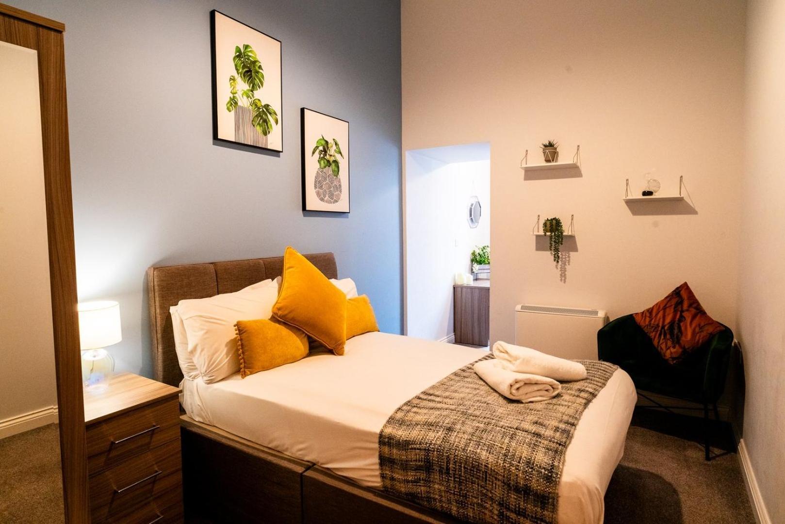 Apartment Free Parking | Smart Tv | 4 Guests *
