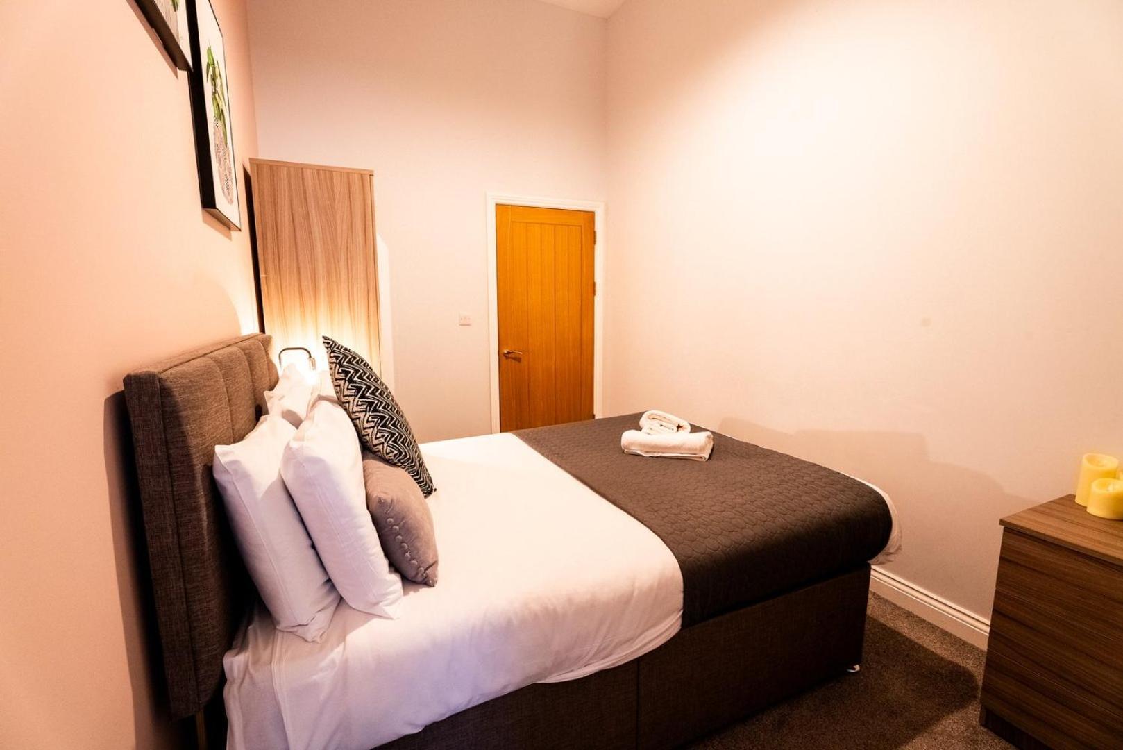 Apartment Free Parking | Smart Tv | 4 Guests